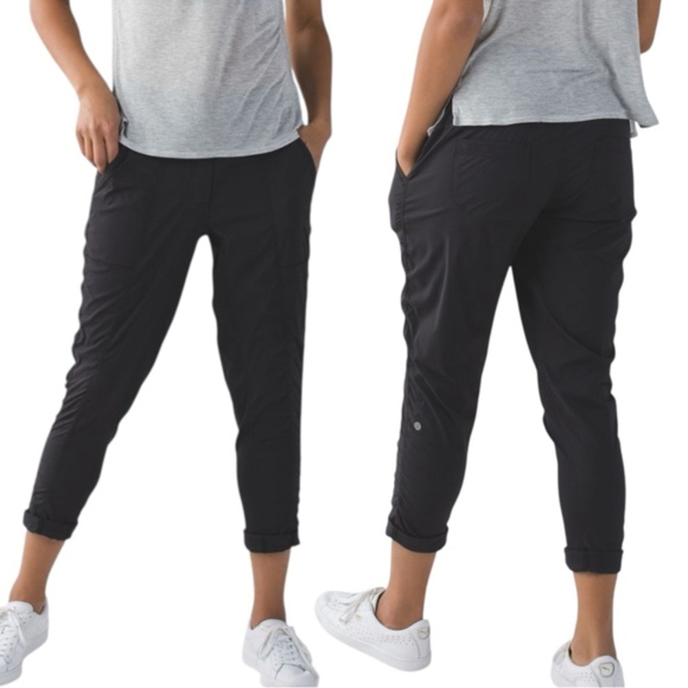 Lululemon Street To Studio Pant II Unlined 28" size 4 in Black
